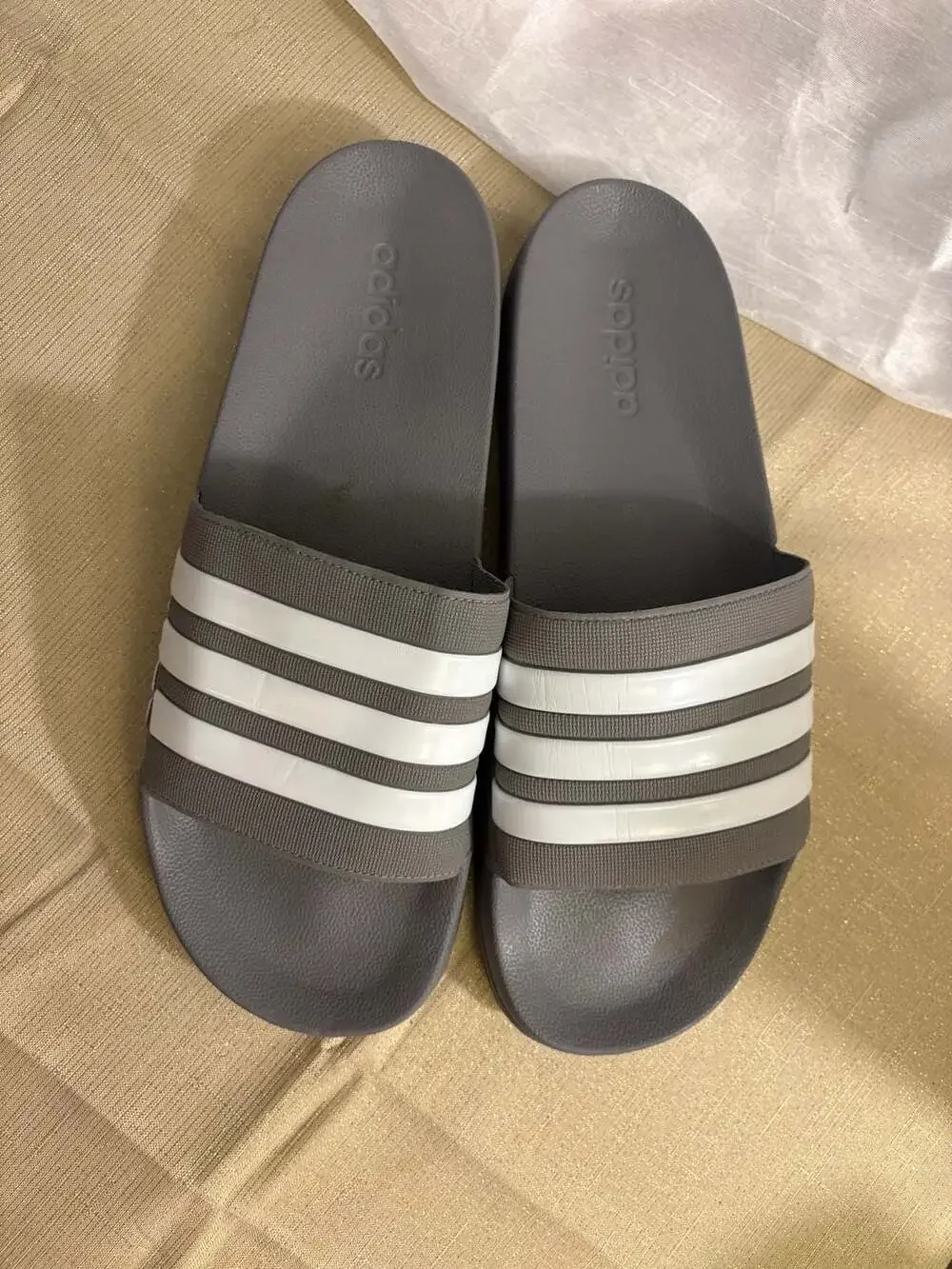 Adidas Adilette Cloudfoam Slides Grey White